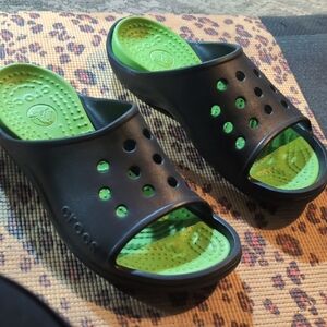Crocs Classic Slides Excellent Condition